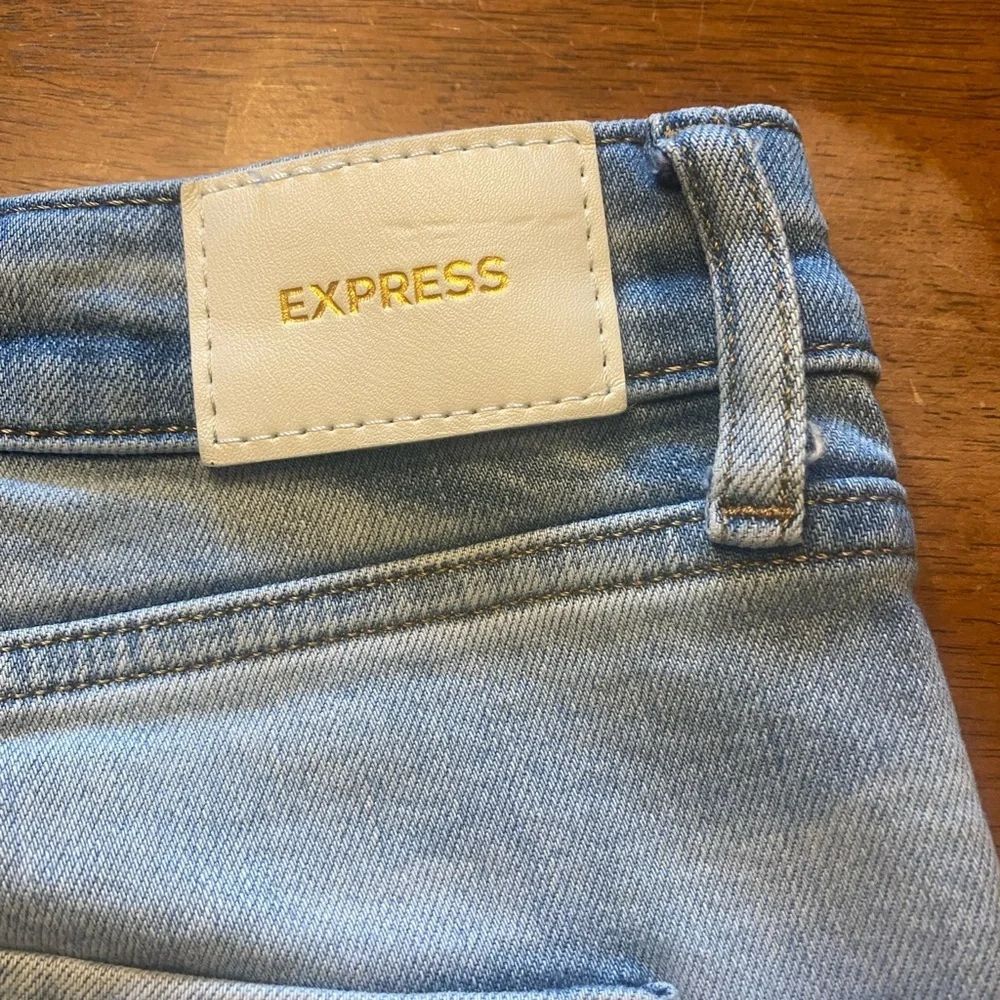 Express Wide Leg 70’s Flare Jeans 8 Short